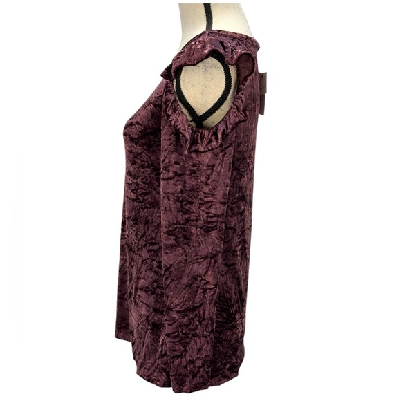 Ultra Flirt Long Sleeve Cold Shoulder Velvet Blouse - Purple - size Small - Picture 4 of 9